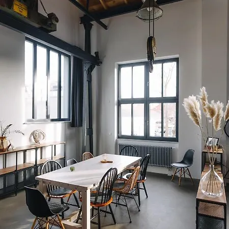 Elbquartier 'fabrik61' * Magdebourg